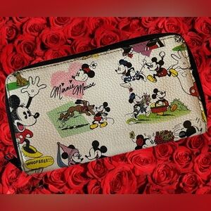 Disney Parks Mickey & Minnie Mouse Comic Zip Around Wallet